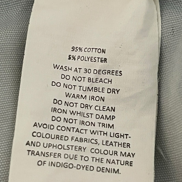 Pretty Little Thing Light Wash High Waist Midi Denim Skirt Front Zip US Size 2 - Picture 7 of 8